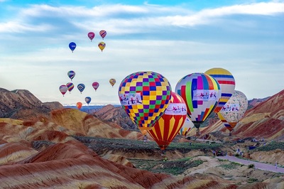 張掖世界地質(zhì)公園構建“1+3”研學旅游產(chǎn)品體系，推動旅游開發(fā)升級